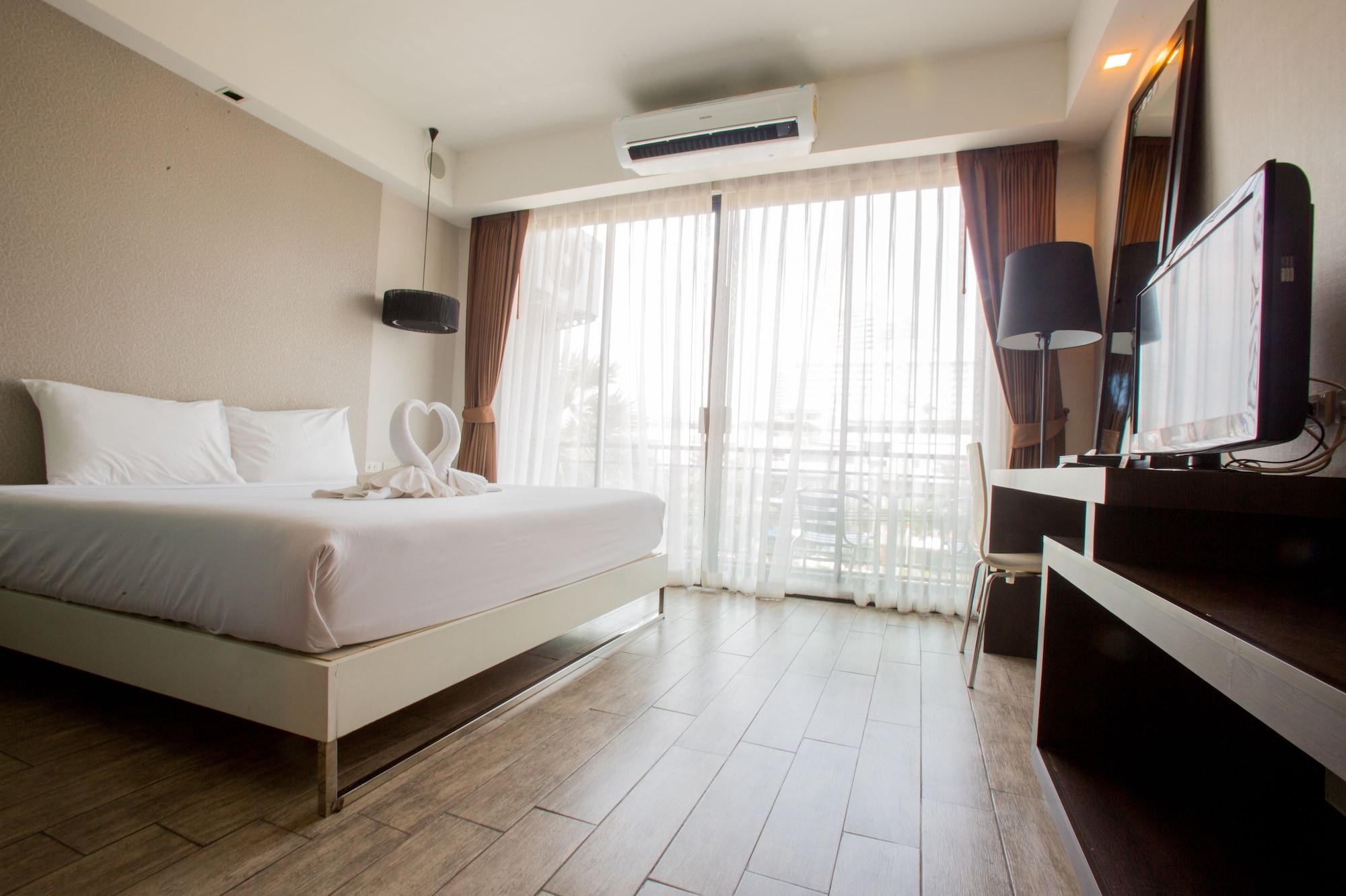 Inn Place Serviced Residence Pattaya Ngoại thất bức ảnh