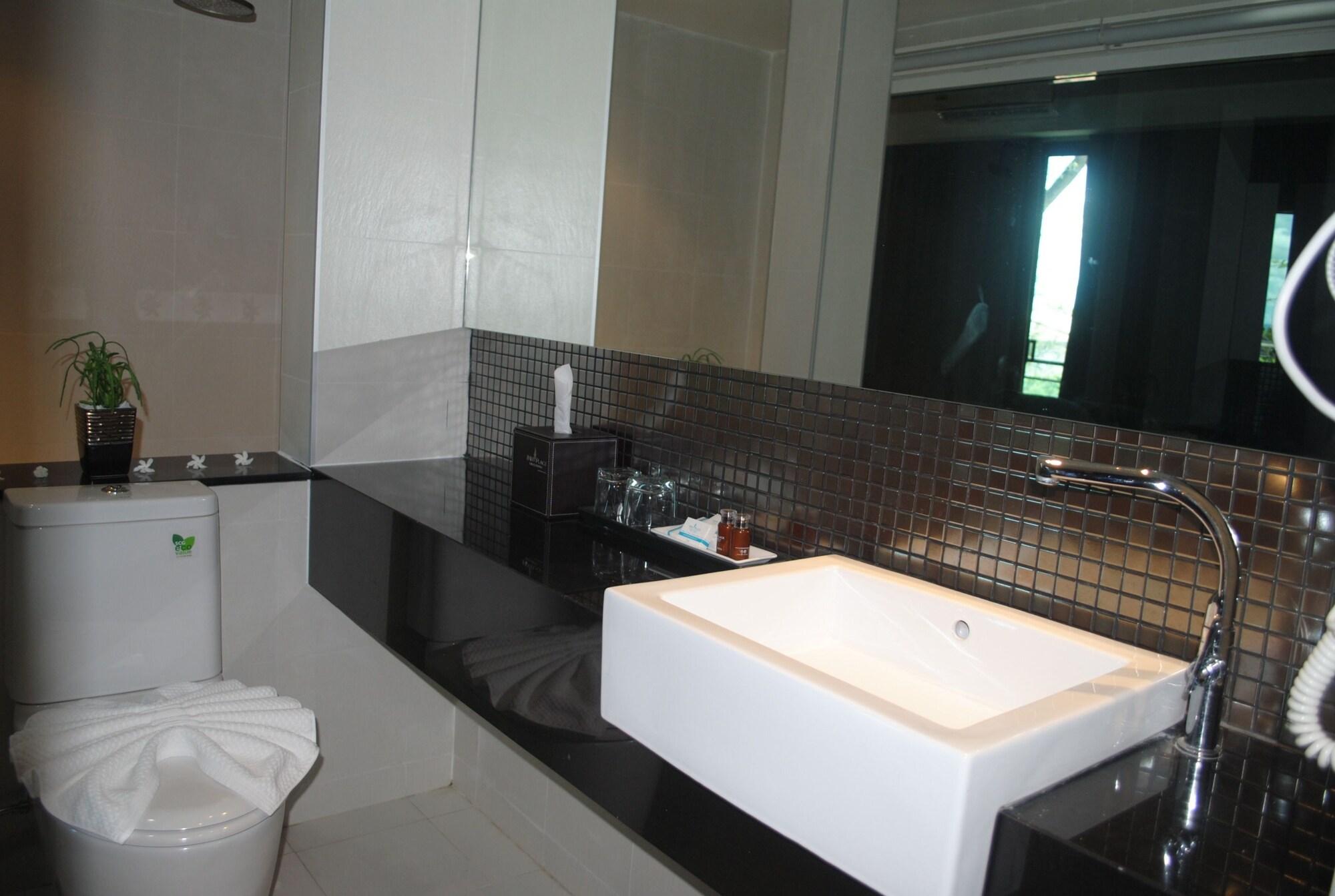 Inn Place Serviced Residence Pattaya Ngoại thất bức ảnh