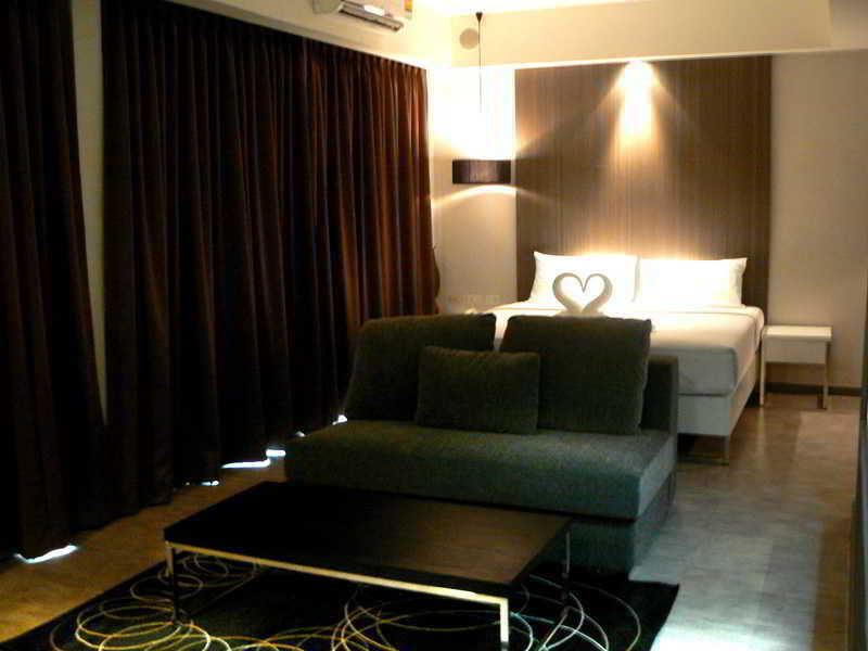 Inn Place Serviced Residence Pattaya Ngoại thất bức ảnh
