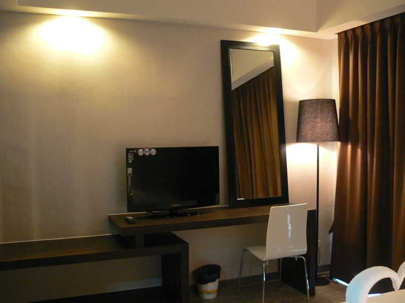 Inn Place Serviced Residence Pattaya Ngoại thất bức ảnh